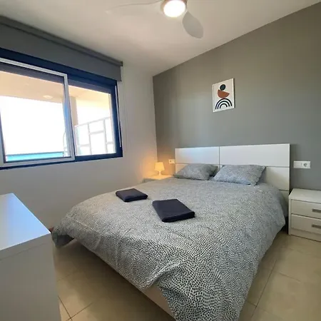 Piso Con Vistas Al Mar Y Terraza Apartment *